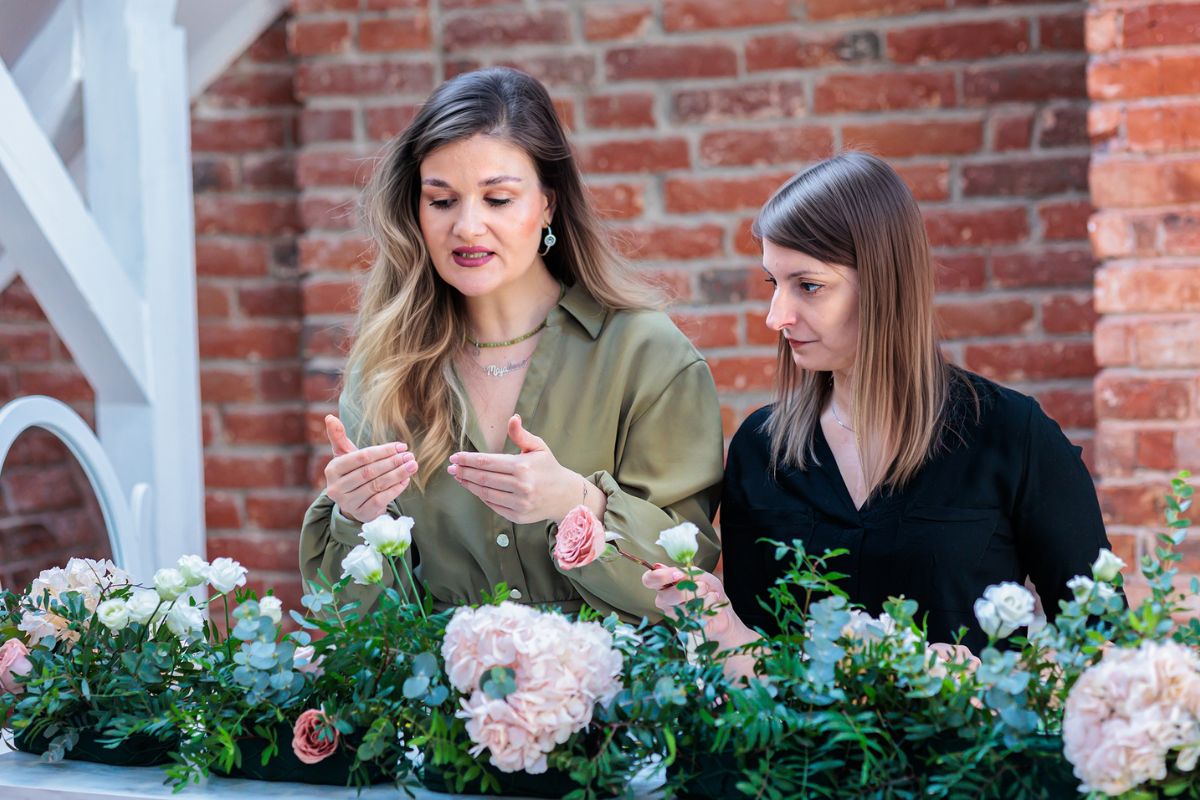 Image hover effect image